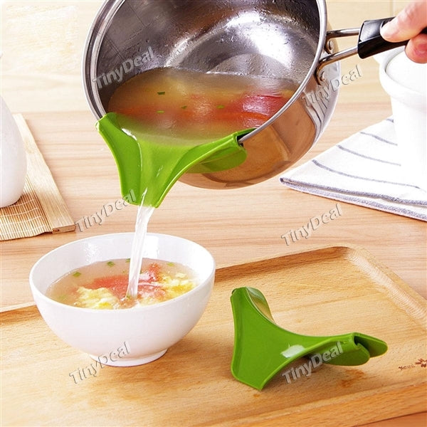 1/2/4 pcs Silicone Slip-On Pour Spout Safety Mess-Free for Pans Bowls