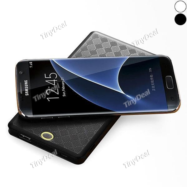 Qi Power Bank 6000mAh and Wireless Charger with Type -C Port f IPhone 8 Samsung Galaxy Note 8 & Other Devices