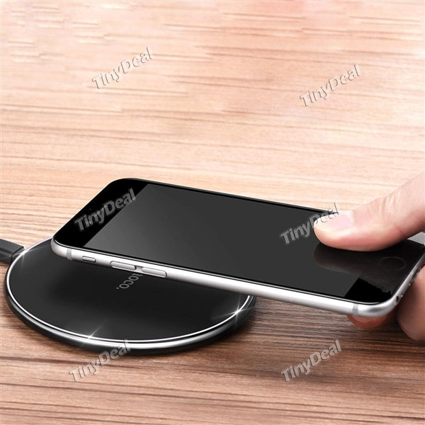 HOCO CW6 5V 2A Ultra Slim Wireless Charger Pad Fast Charging for iPhone X / 8 / 8 Plus & Qi-enabled Devices