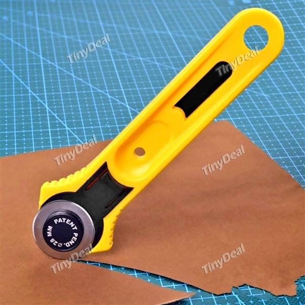 28mm Straight Handle Rotary Cutter Roller Cutter Sewing Cutting Crafts Tool