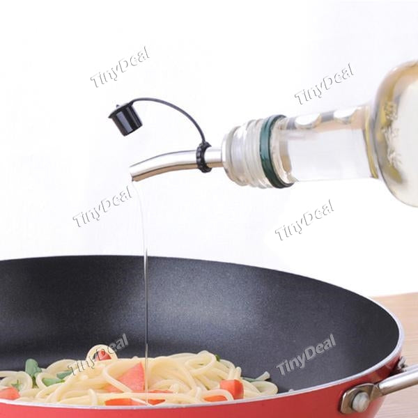 Liquor Bottle Speed Pourers Classic Stainless Steel Tapered Spout with Rubber Dust Cap